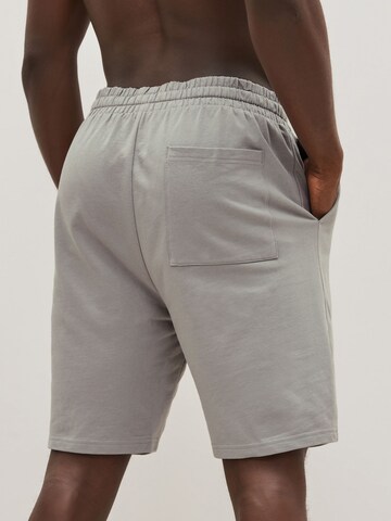Pantaloncini da pigiama di Next in nero