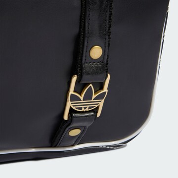 ADIDAS ORIGINALS Handtasche 'Airliner' in Schwarz