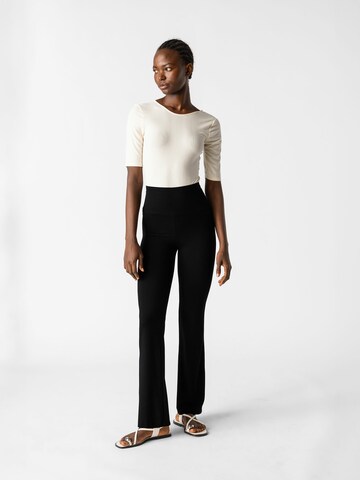 Les Lunes Flared Leggings 'Belle' in Zwart