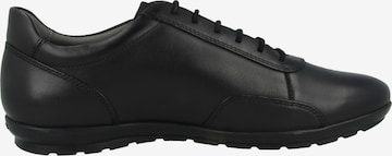 GEOX Rövid szárú sportcipők 'Symbol A' - fekete