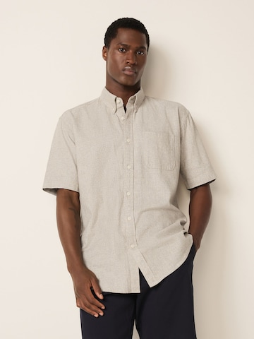 Next Средняя посадка Рубашка в Бежевый: спереди