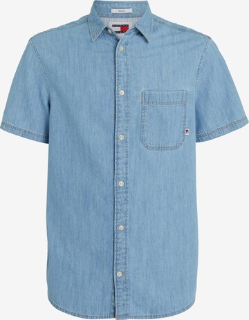 Tommy Jeans Regular fit Button Up Shirt in Blue: front