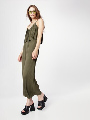 ABOUT YOU Jumpsuit 'Aylin' in Grün
