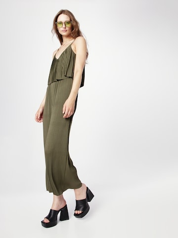 Tuta jumpsuit 'Aylin' di ABOUT YOU in verde