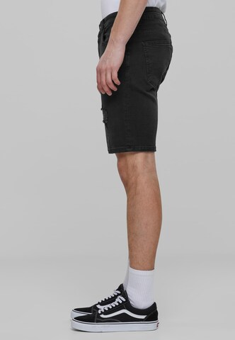 2Y Premium Regular Shorts in Schwarz