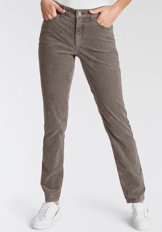 MAC Pants in Brown: front