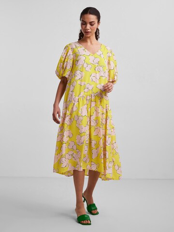 Robe d’été 'Miso' Y.A.S en jaune : devant