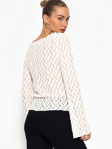 SASSYCLASSY Shirt‌‌‌‌‌‌‌‌ in Weiß