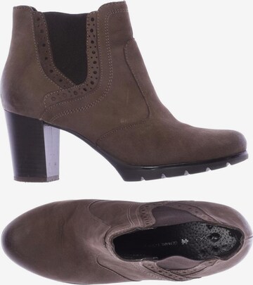 COX Dress Boots in 36 in Brown: front