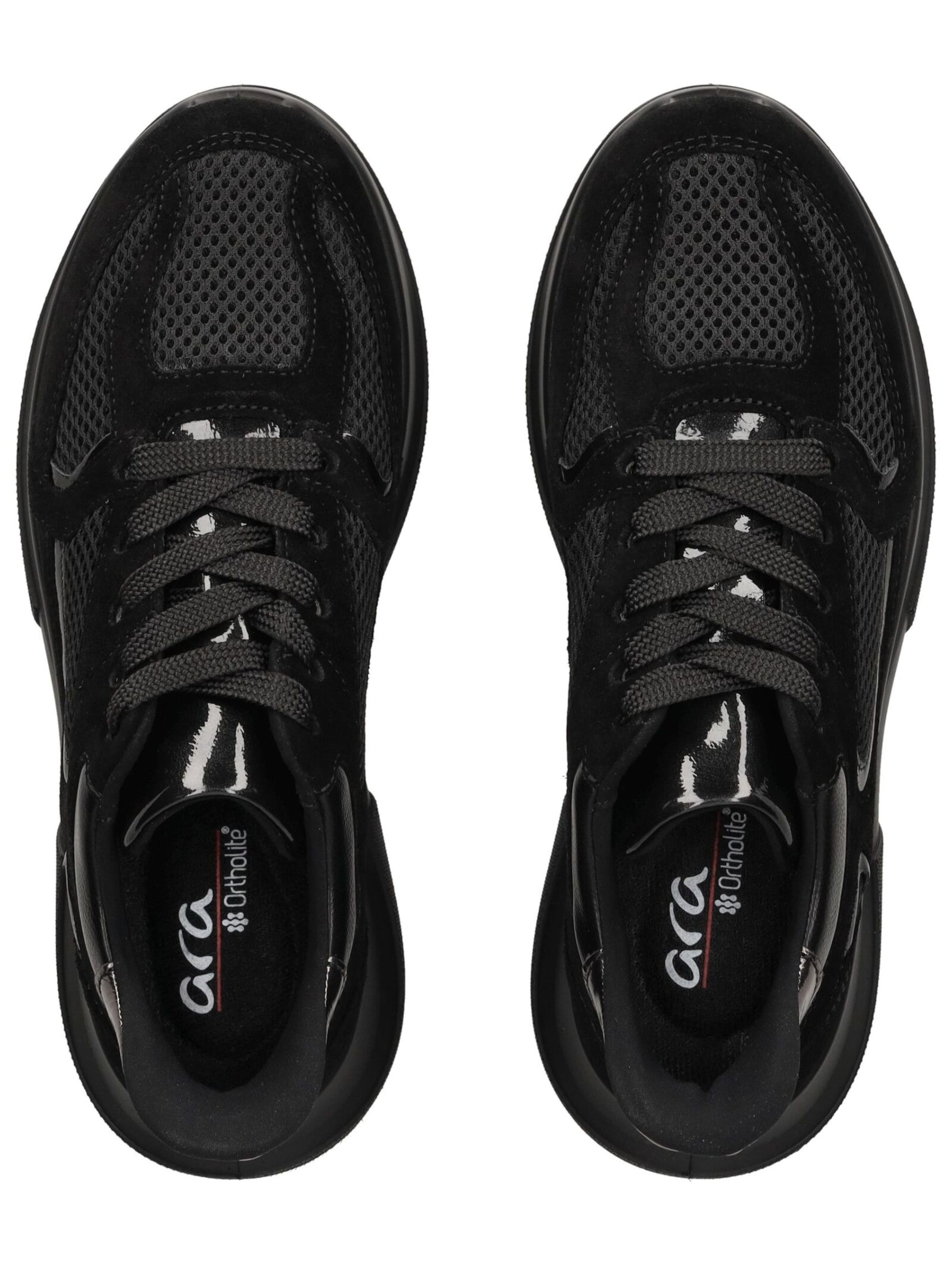 ARA Sneakers in Black