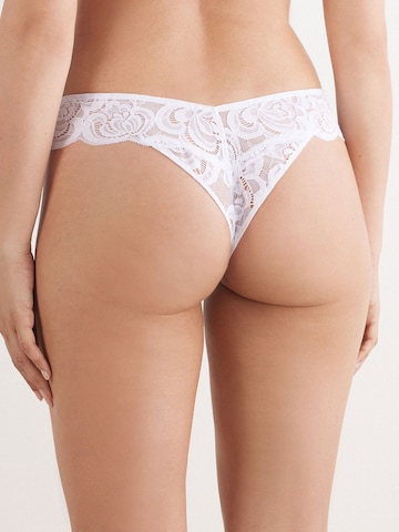 INTIMISSIMI Brazilian Slip in Weiß