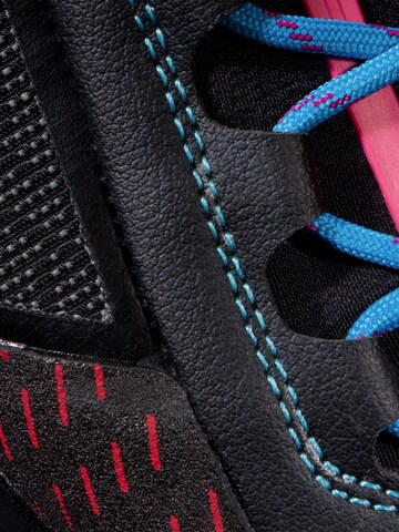 MAMMUT Boots 'Taiss' in Schwarz