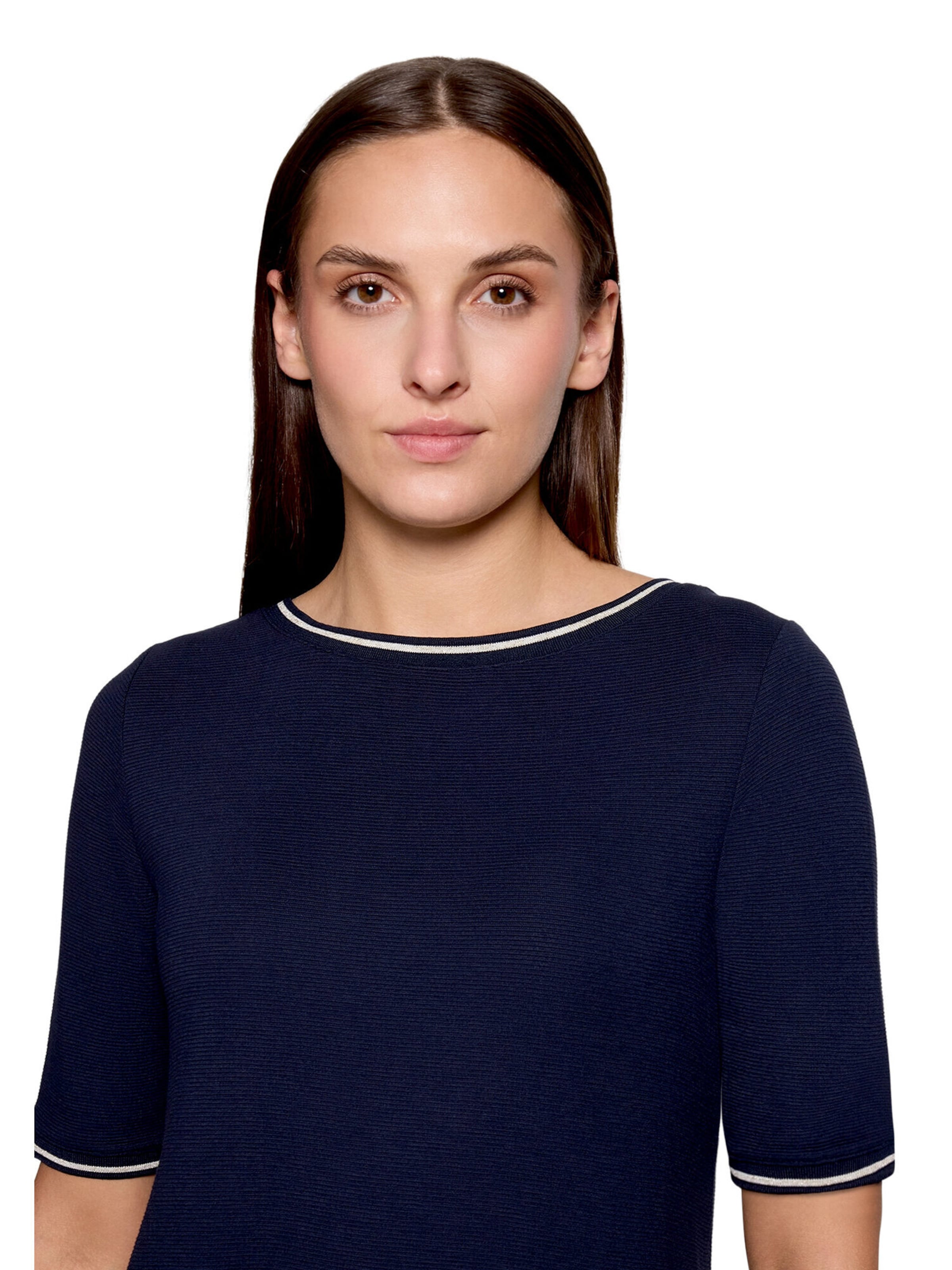 Maglietta di Betty Barclay in blu