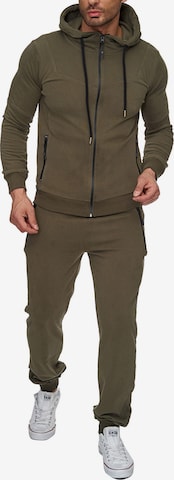 Reslad Tracksuit 'Trainingsanzug Basic Set' in Green: front