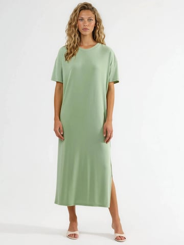 Busem Dress in Green: front