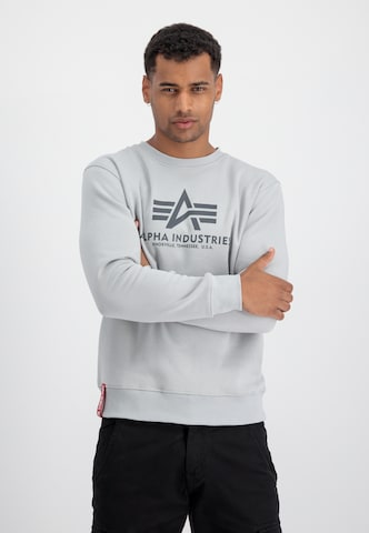 ALPHA INDUSTRIES Sweatshirt in Grijs: voorkant