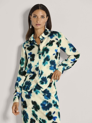 MADELEINE Blouse in Beige: voorkant