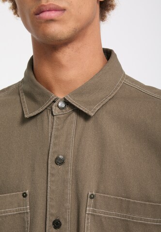 Volcom Comfort Fit Hemd 'Levelstone' in Braun