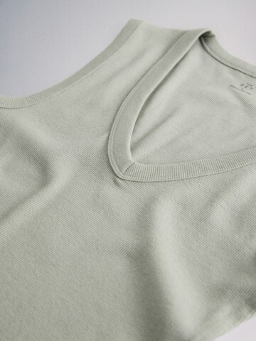 The Set Top in Beige