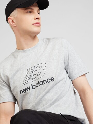 new balance - Camiseta en gris