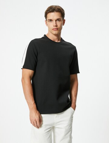 Koton Shirt in Zwart: voorkant