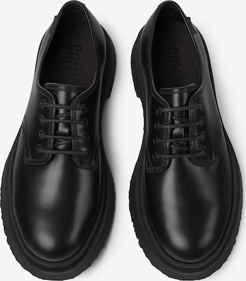 Chaussure à lacets ' Walden ' CAMPER en noir