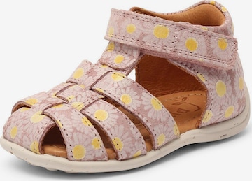 BISGAARD First-Step Shoes 'Сarly' in Pink: front