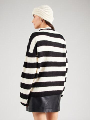 Pullover 'VMNATAHLIE' di VERO MODA in nero