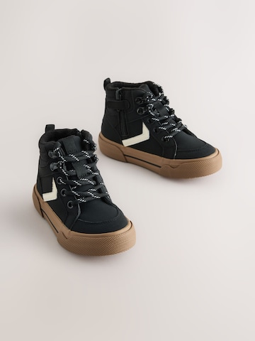 Next Boot in Black