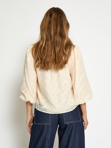 Peppercorn Blouse 'Kyra' in Beige
