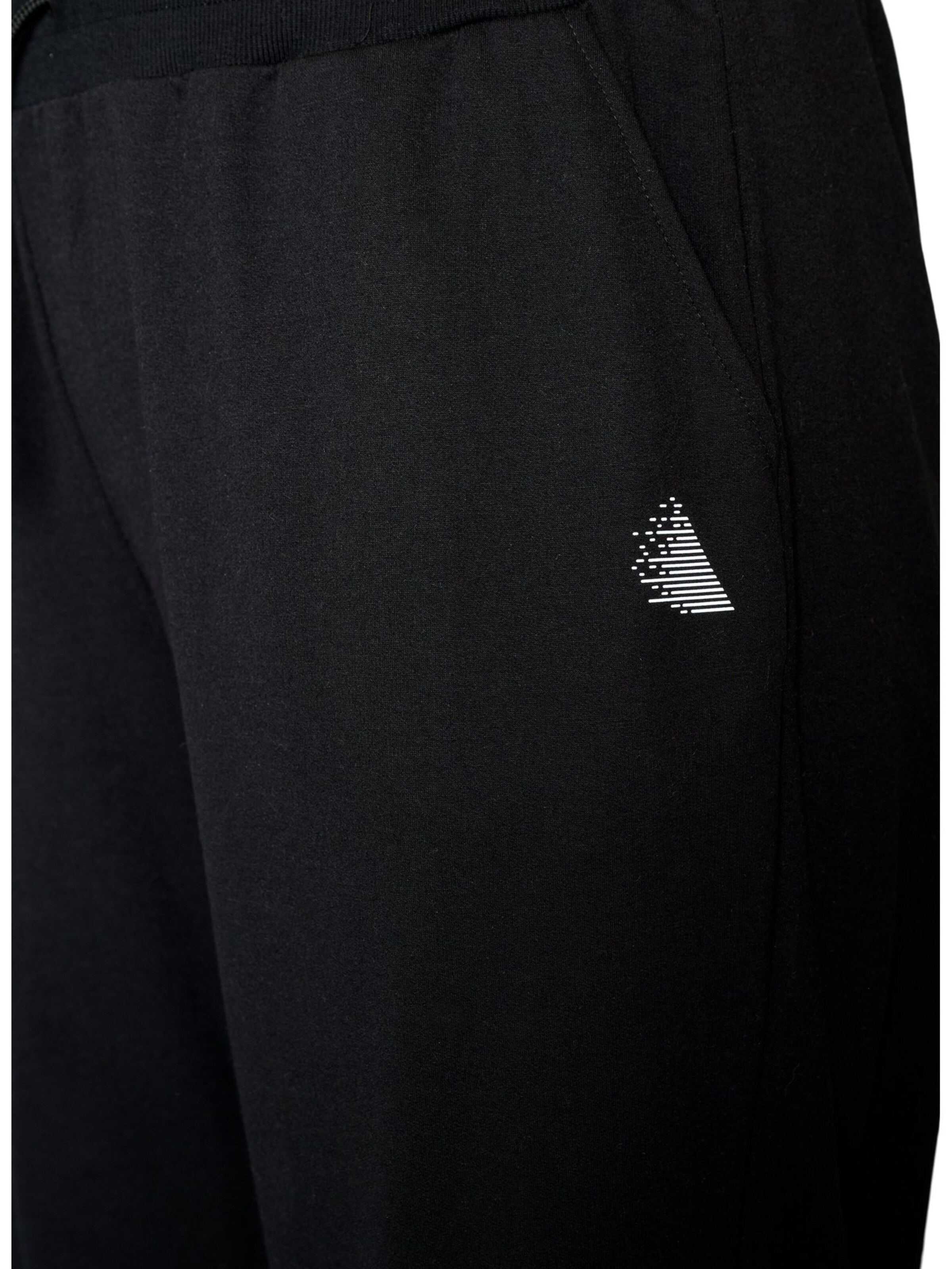 Active by Zizzi - regular Pantalón deportivo en negro