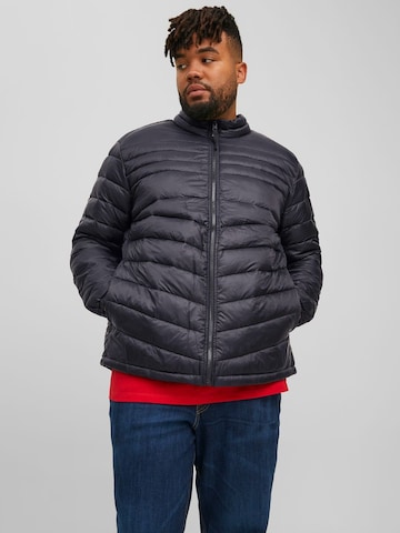 Jack & Jones Plus Overgangsjakke 'Hero' i svart: forside