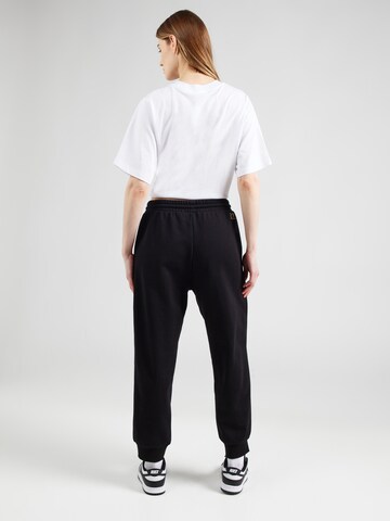 Tapered Pantaloni 'TRAIN VISIBILITY' di EA7 Emporio Armani in nero