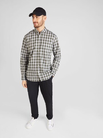 GAP Regular fit Button Up Shirt in Green