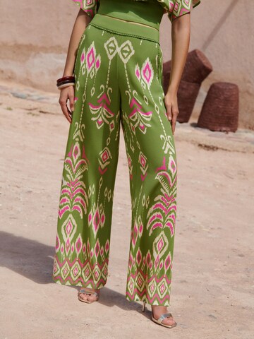 Wide leg Pantaloni di love & roses in verde: frontale