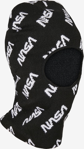 Mister Tee Beanie in Black: front