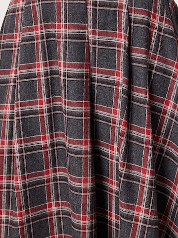 Happiness İstanbul - Saia em cinzento