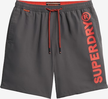 Superdry Badeshorts in Grau: Vorderseite