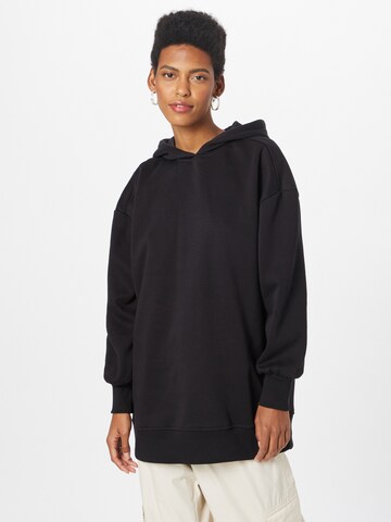 Urban Classics Sweatshirt in Black: front