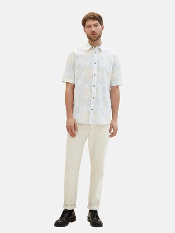 TOM TAILOR - Ajuste regular Camisa en blanco