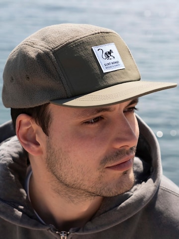Surf Monkey Sports cap in Green: front