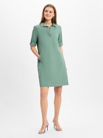 Robe Vera Mont en vert : devant