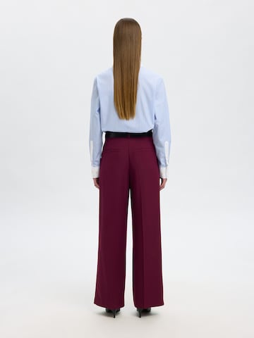 SELECTED - Loosefit Pantalón plisado 'SLFFEDORA' en lila