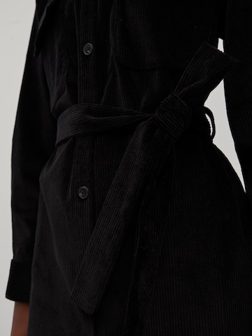 EDITED Košeľové šaty 'Annabel' - Čierna