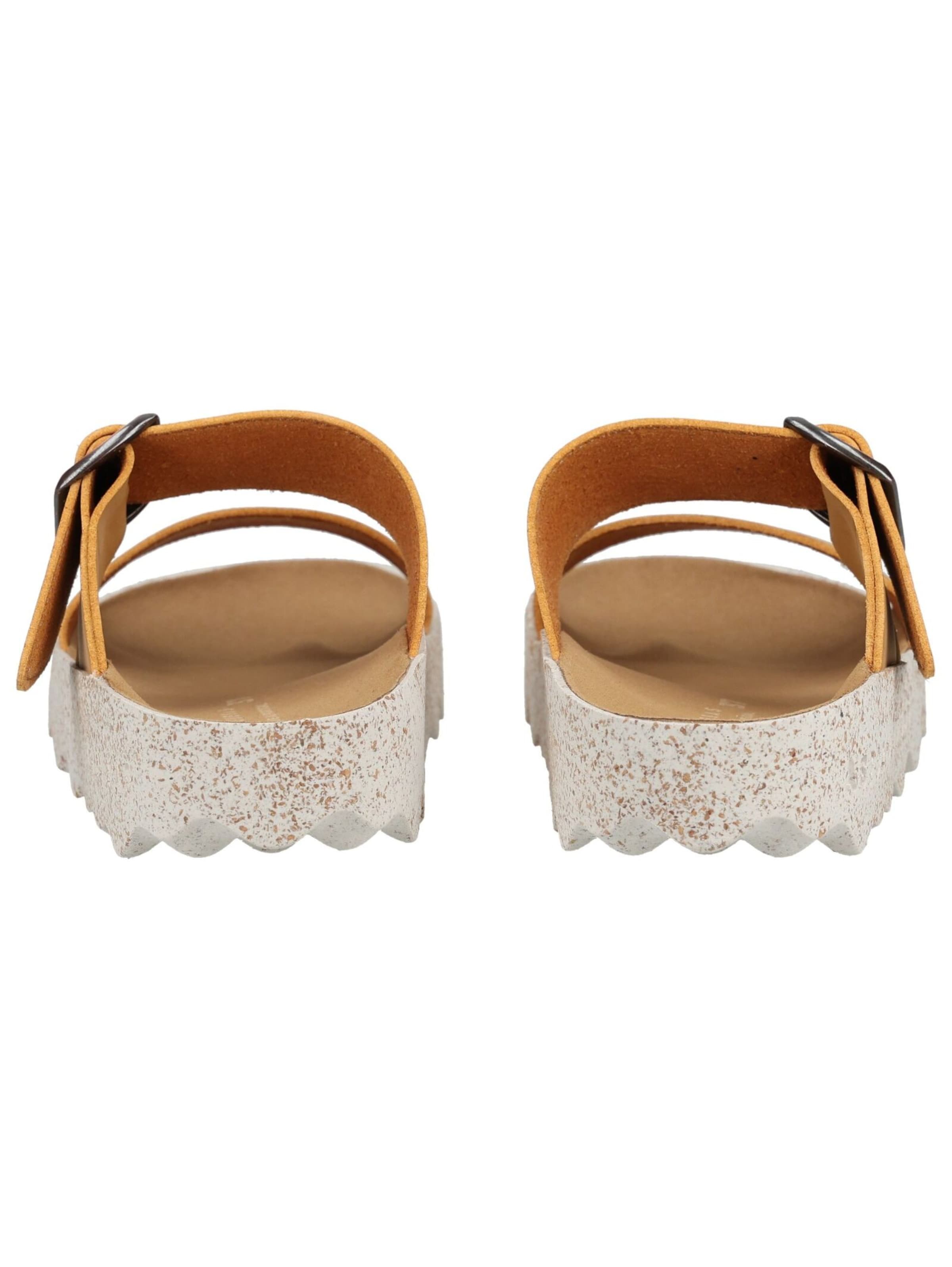 Mule Asportuguesas en beige