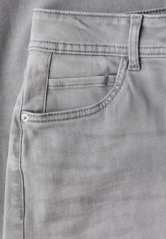 Street One Studio Regular Jeans in Grey