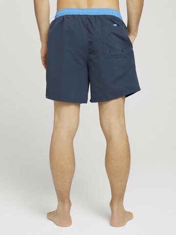 TOM TAILOR Badeshorts in Blau