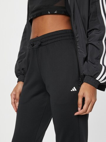 ADIDAS PERFORMANCE Tapered Παντελόνι φόρμας 'Aeroready Game And Go  Tapered' σε μαύρο