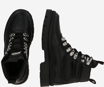 Filling Pieces Lace-up bootie in Black