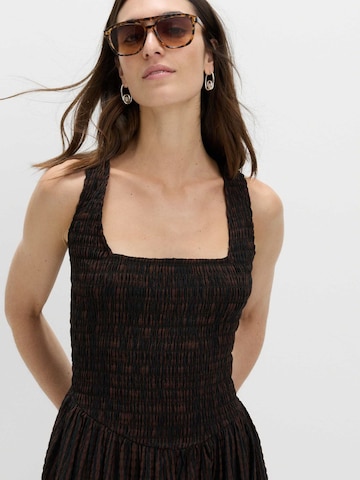 Robe Marks & Spencer en marron